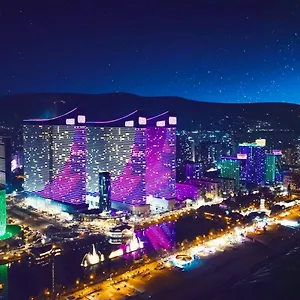 Orbi City Star Батуми